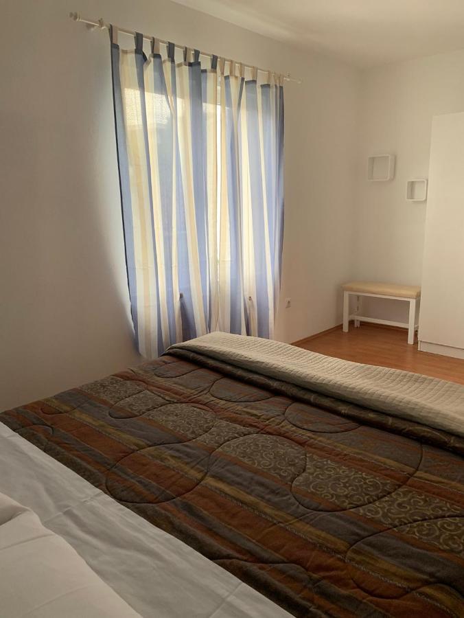 Apartman Kartec كرك المظهر الخارجي الصورة