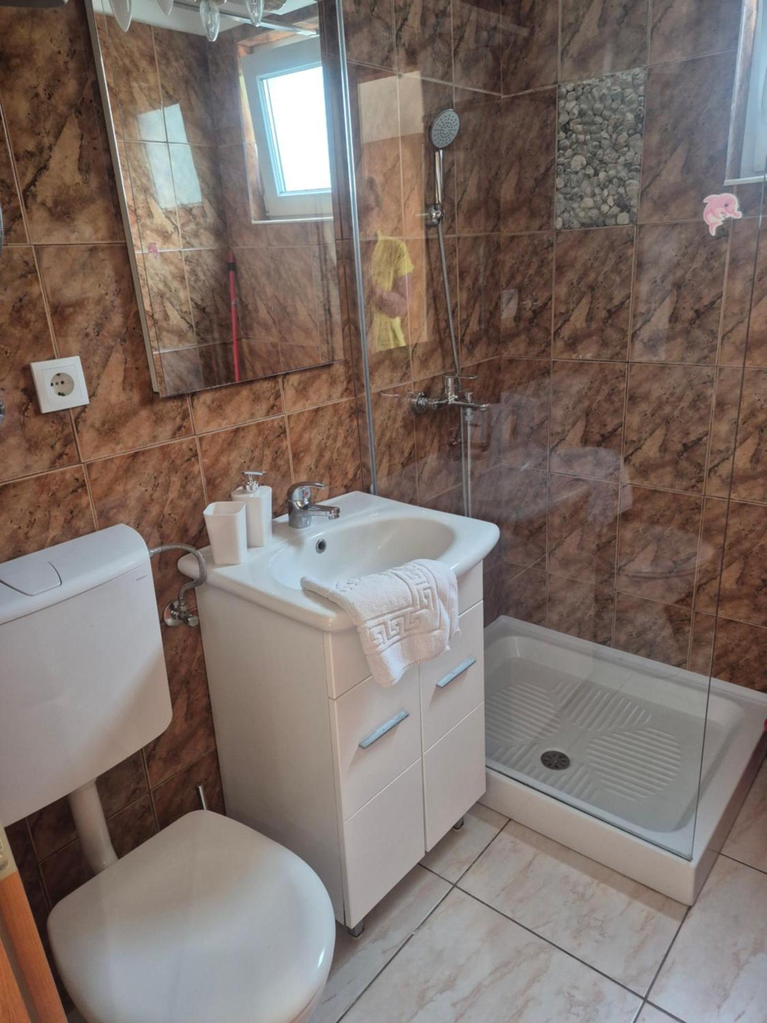 Apartman Kartec كرك المظهر الخارجي الصورة