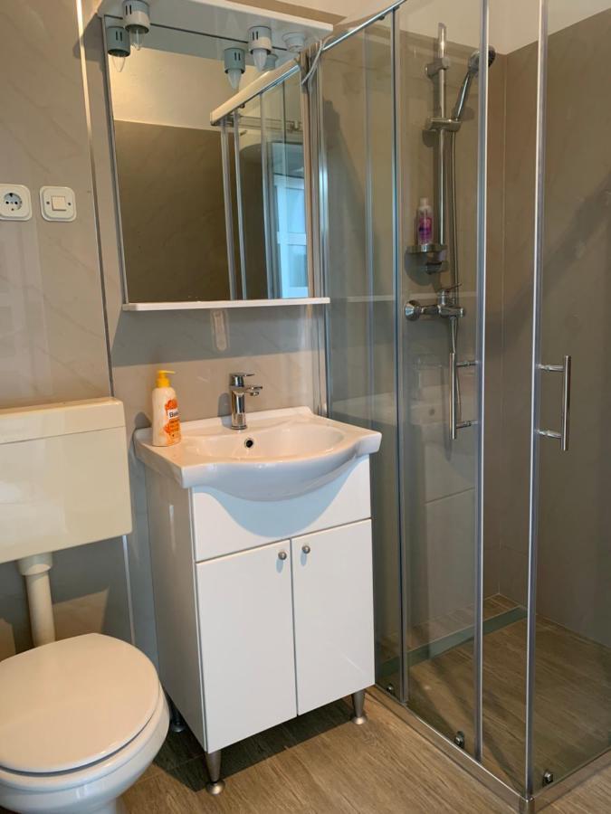 Apartman Kartec كرك المظهر الخارجي الصورة
